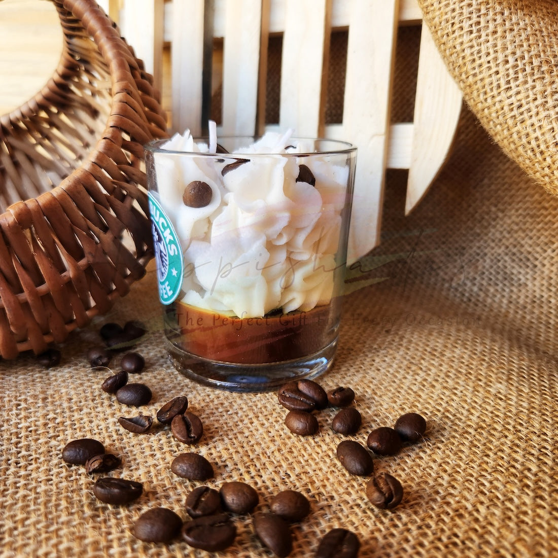 Happishades Decorative Frosting Starbucks Coffee Scented candle - Rich Aromatic Coffee Scented Candle for Home, Aromatherapy and Gifting