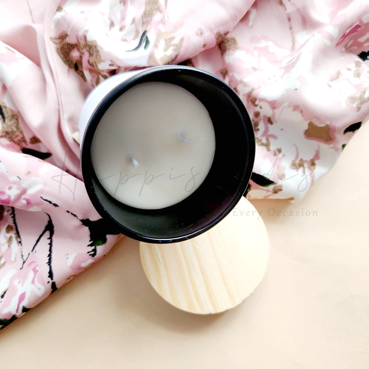 Happishades Scented Sentient Candles for Gifting | Expressive Candle | Pure Soy Wax | 100 Grams | Dual Wicked with Aesthetic Air Tight Wooden Lid