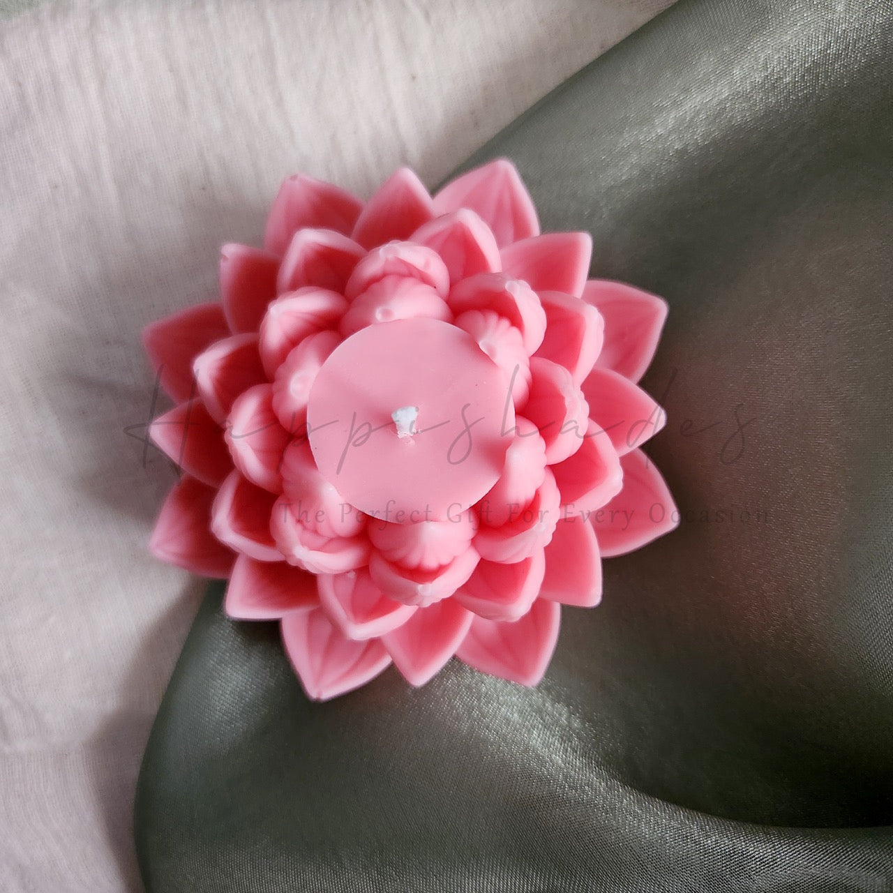 Happishades Decorative Lotus Flower Soy Wax Candle, Floral Scented - Red Colour, for Home Decor and Special Occasions | Ganesh Chaturthi, Navratri, Diwali Festival Celebration & Gifting