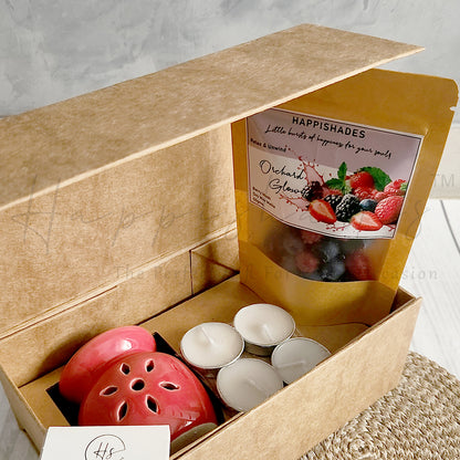 Happishades Aroma Diffuser Gift Set - Ceramic Diffuser, Scented Wax melts and 4 Tea light Candles in a Gift Hamper Box