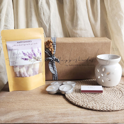 Happishades Aroma Diffuser Gift Set - Ceramic Diffuser, Scented Wax melts and 4 Tea light Candles in a Gift Hamper Box