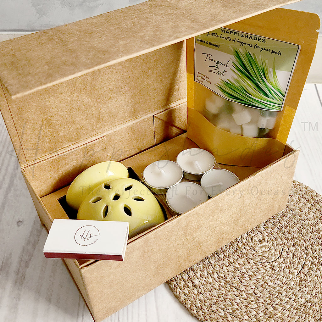 Happishades Aroma Diffuser Gift Set - Ceramic Diffuser, Scented Wax melts and 4 Tea light Candles in a Gift Hamper Box
