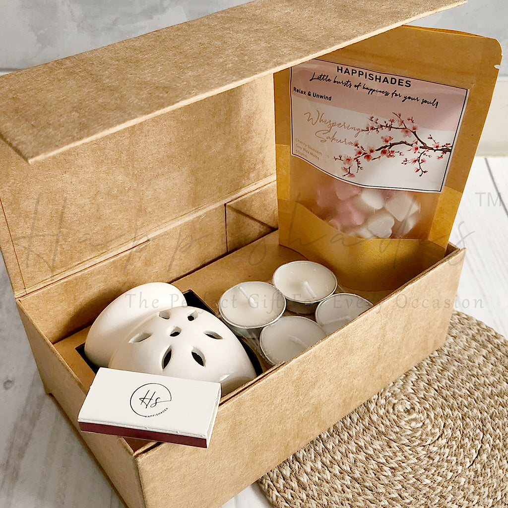 Happishades Aroma Diffuser Gift Set - Ceramic Diffuser, Scented Wax melts and 4 Tea light Candles in a Gift Hamper Box